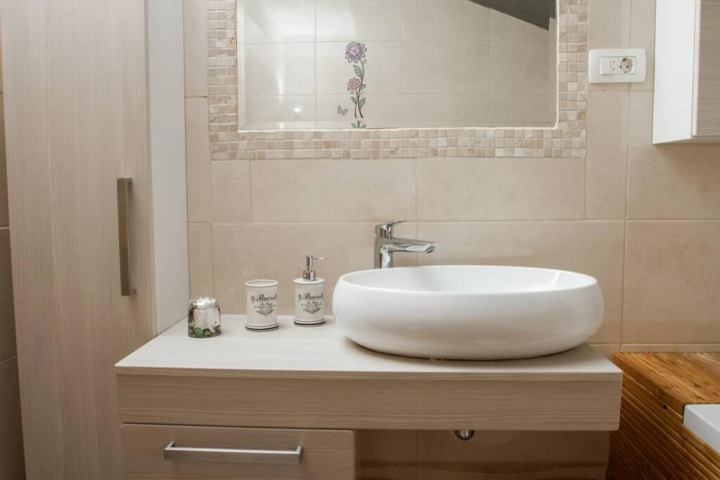 Holiday House Villa Bleu Korusce Bagian luar foto